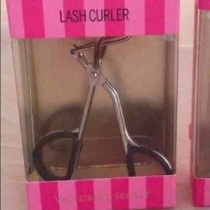 Victoria's Secret EYE LASH CURLER New in Box